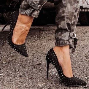 Steve Madden Black Studded Pointed Stiletto Pumps